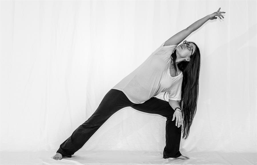 2018-Axis-Marketing-075_B_W