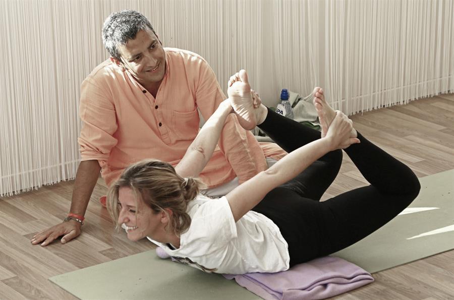 workshop_dhanurasana