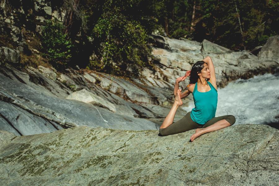 Eka Pada Raj Kapotasana Variation