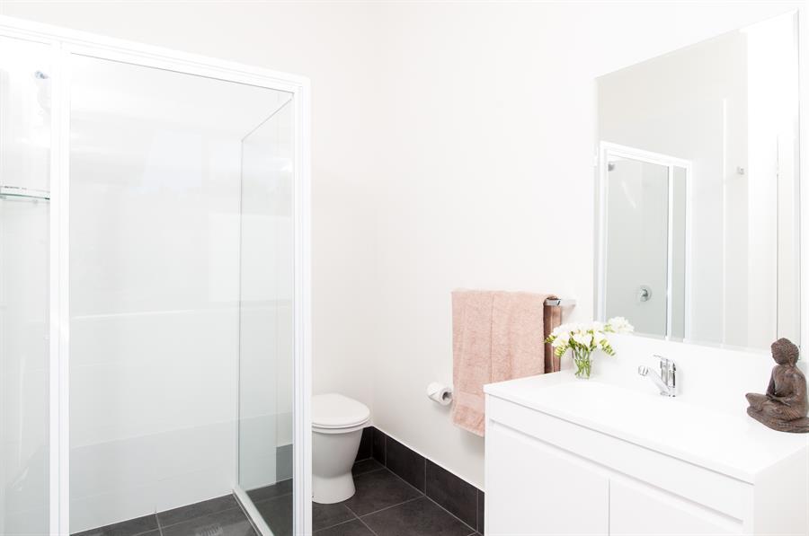 Purna Retreat Centre Ensuite Room