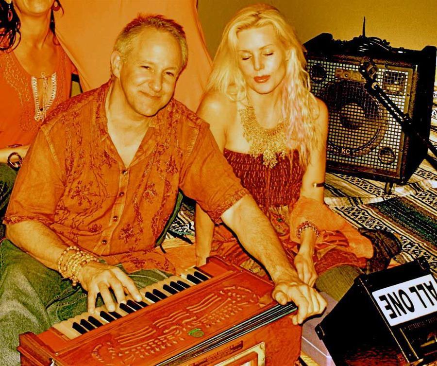 309064_2455284618156_1133292946_2911847_1040808192_n